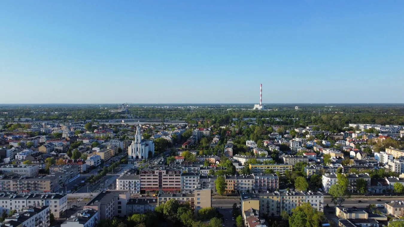 Dwa bliźniaki z usługami, duży potencjał gruntu 