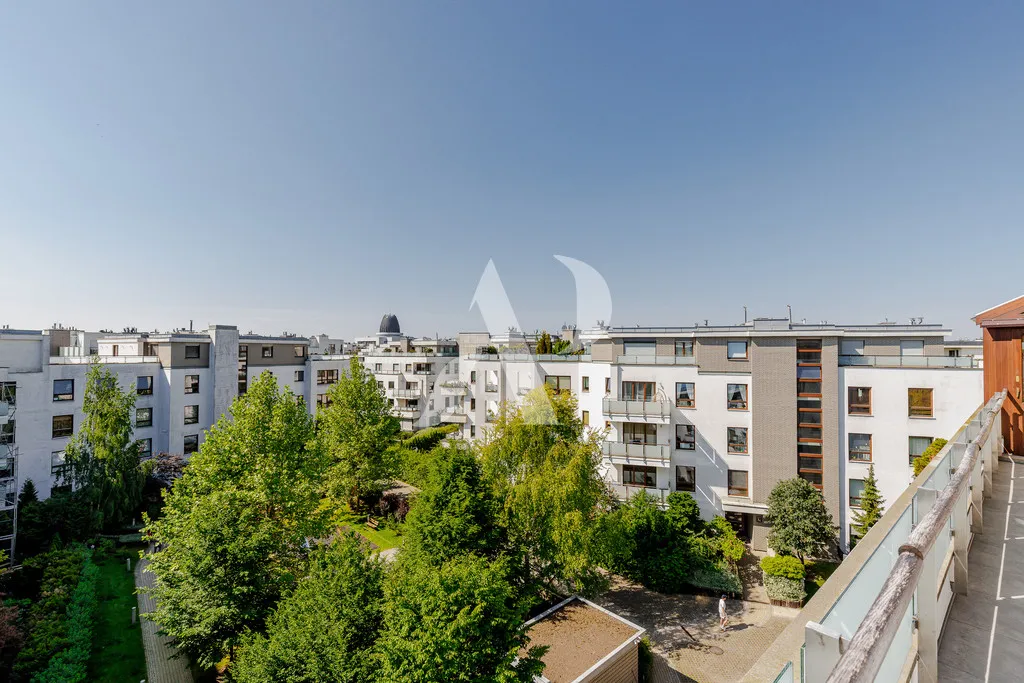 5 pokojowy Penthouse z panoramicznym widokiem 