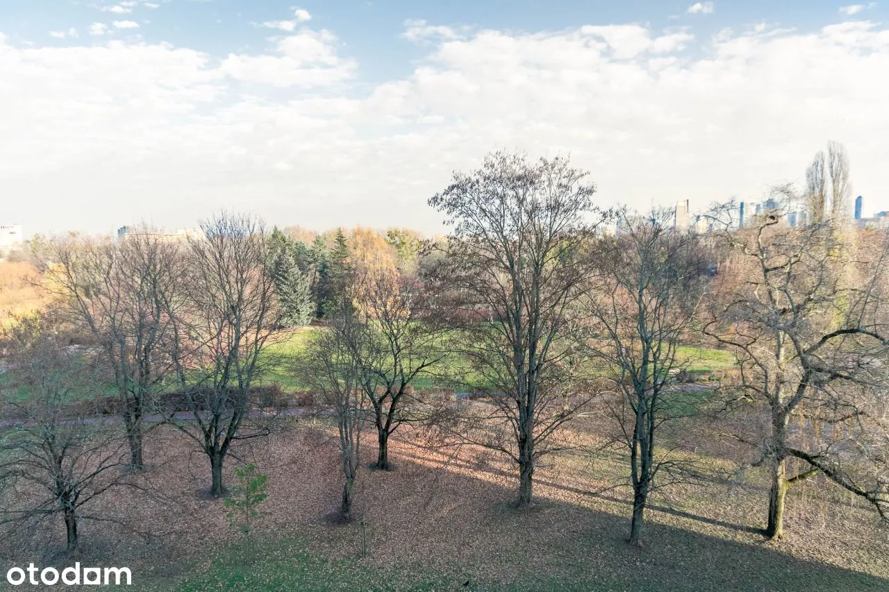 Kawalerka z balkonem i pięknym widokiem na Park!!!