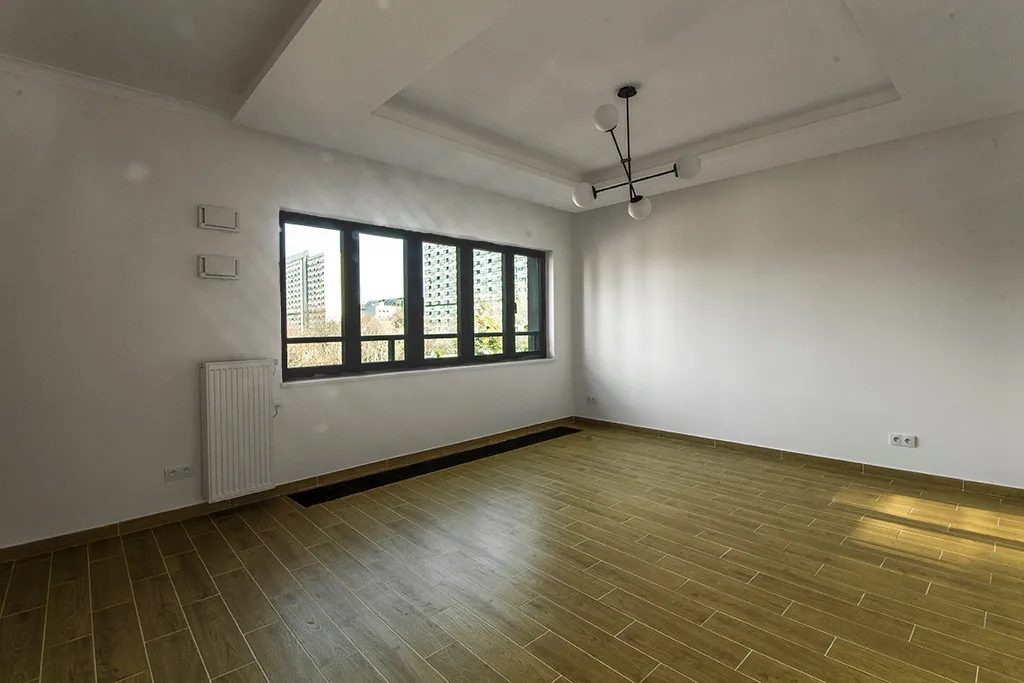 Apartamentowiec Matexi - ul. Grzybowska 37, r.ONZ 