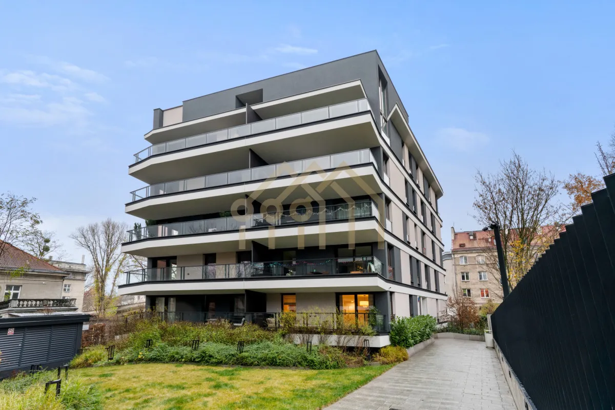 Wysokiej klasy apartament w pobliżu Łazienek 