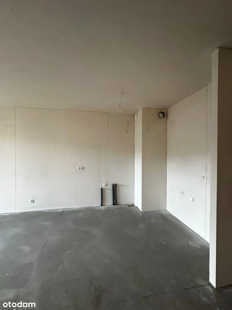 2-pokojowe mieszkanie 40m2 + balkon ! SKM !