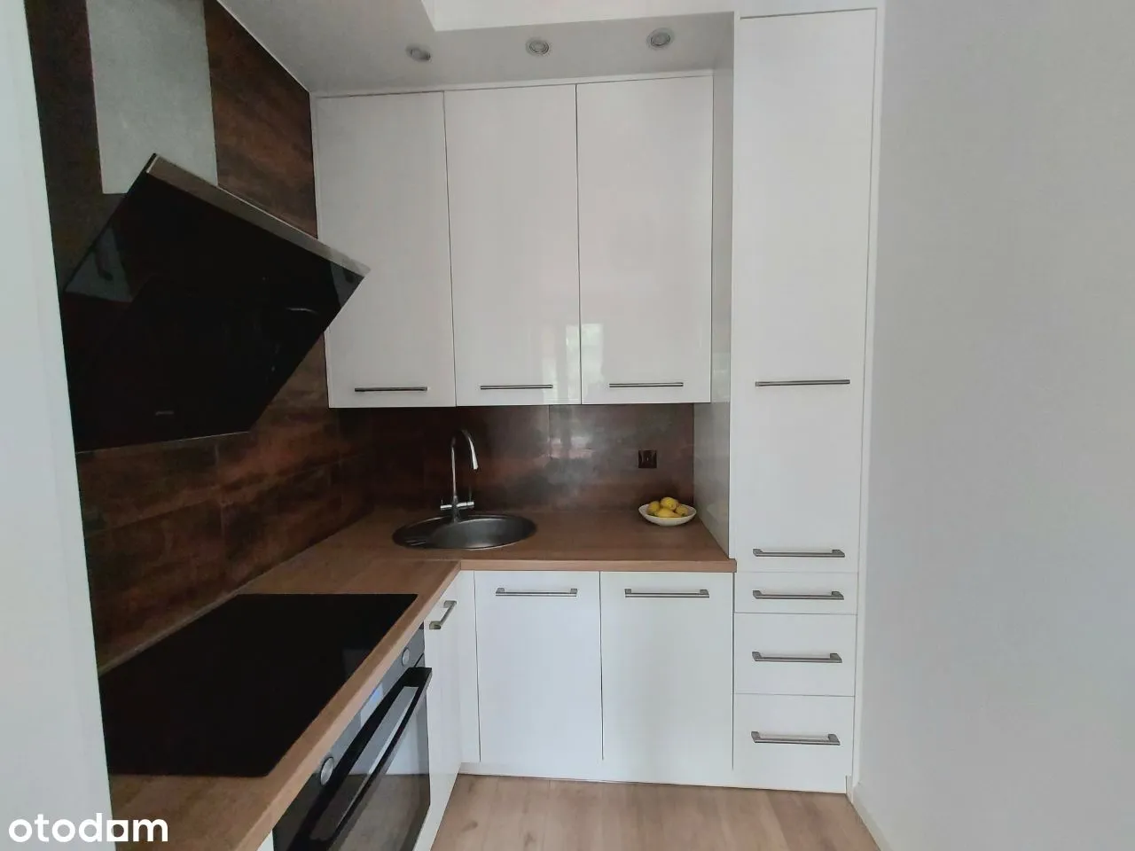 Kameralny apartamentowiec, ANIN, 48.5m2, 2 pokoje