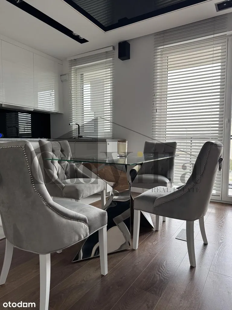 Komfortowy jasny apartament w Miasteczku Wilanów