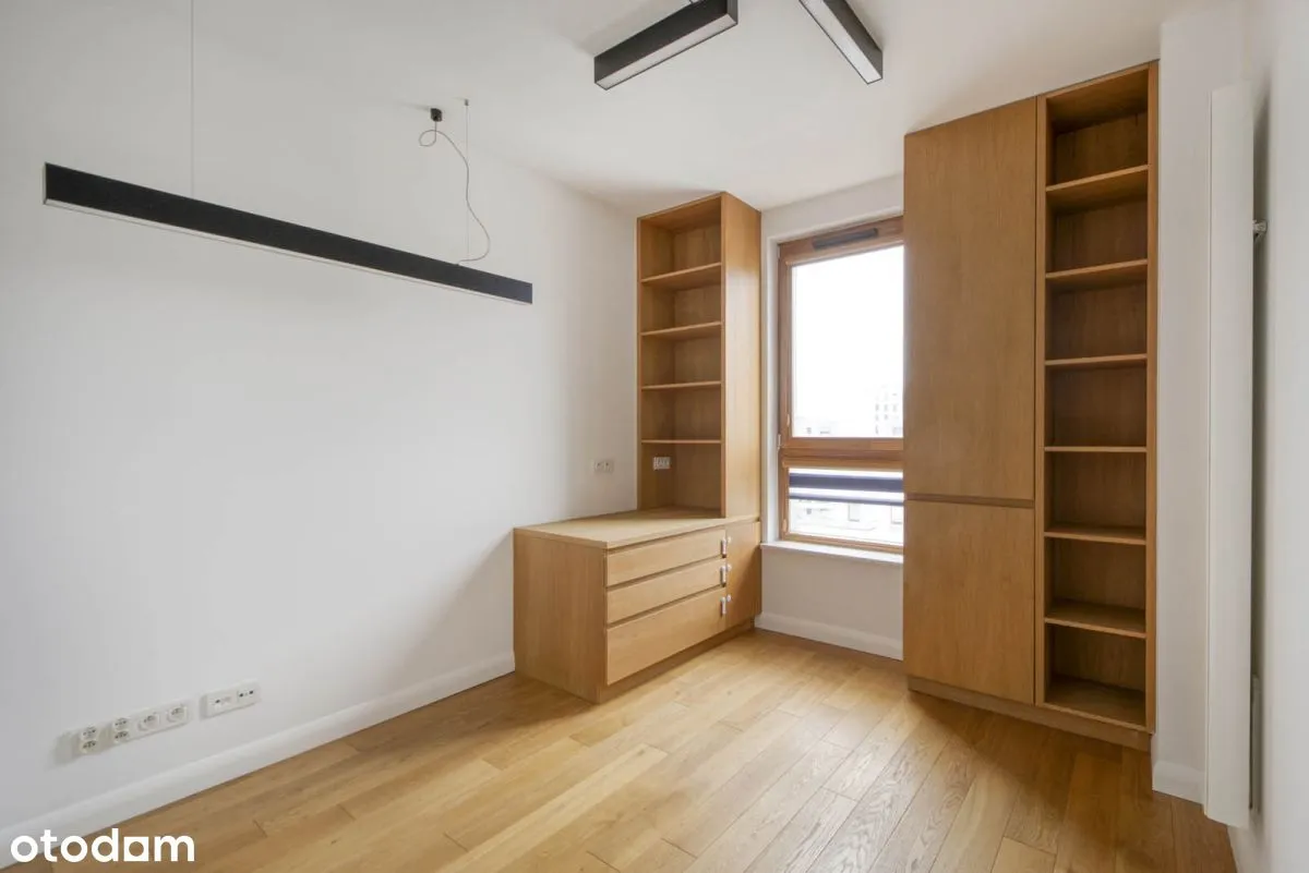 4 pokojowy apartament | Wola