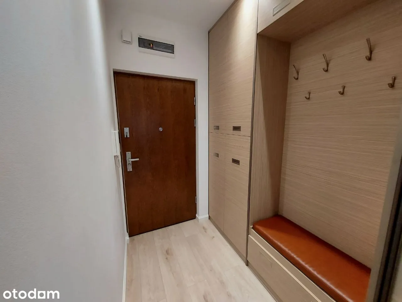 Kameralny apartamentowiec, ANIN, 48.5m2, 2 pokoje