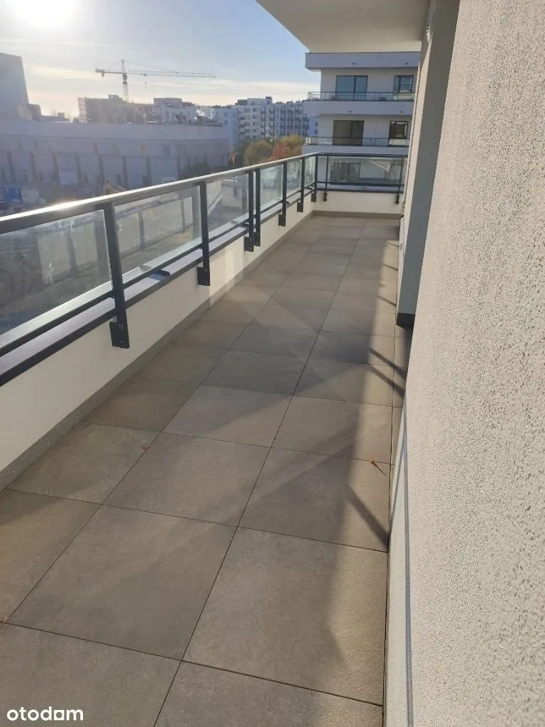 SUPER PROMOCJA! OBNIŻKA O 100.000 zł! BALKON 23 m2