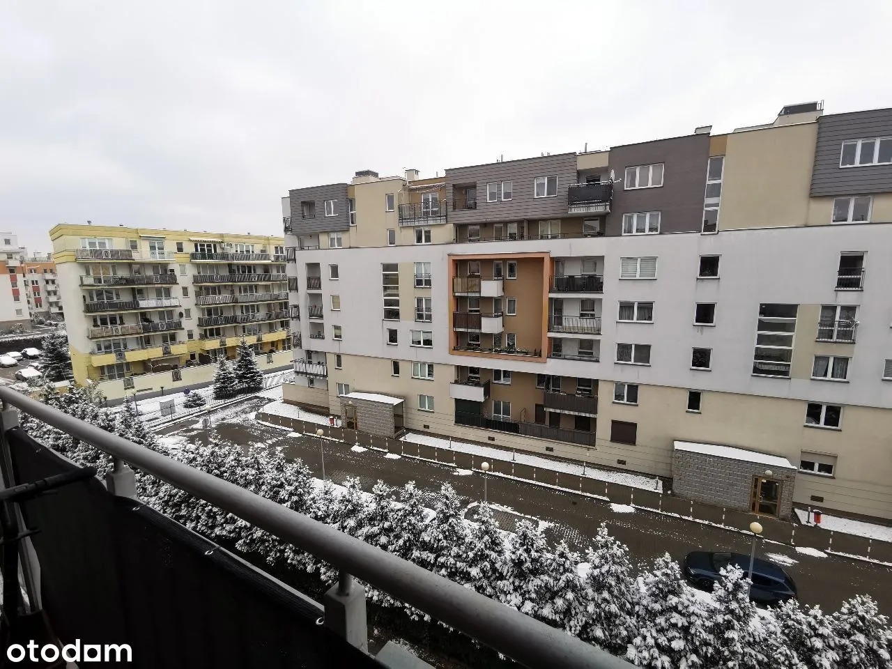 2/3 pokoje 52 m2 kompaktowe dwustronne balkon