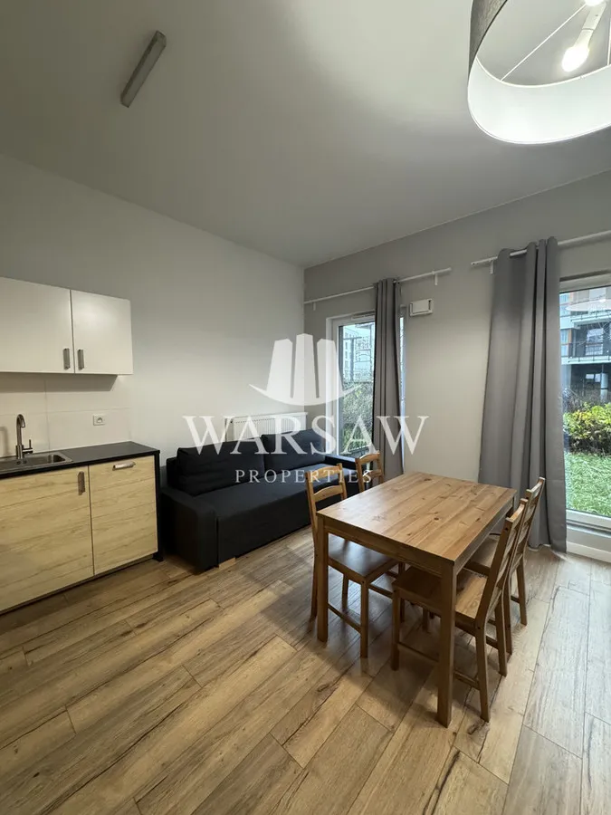 PRZESTRONNY APARTAMENT Z OGRÓDKIEM // 2 POKOJE 