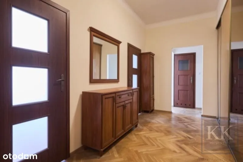 Wyjątkowy Apartament na rynku starego miasta