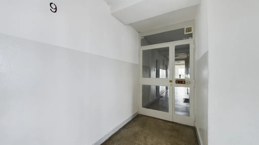 3/4 pokoje - Balkon - Piwnica - Pilnie 