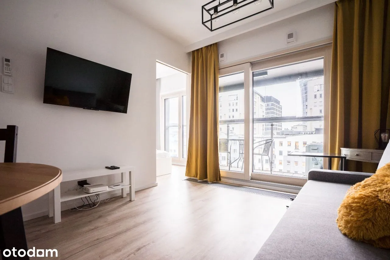 CICHY elegancki Apartament w MENNICA RESIDENCE