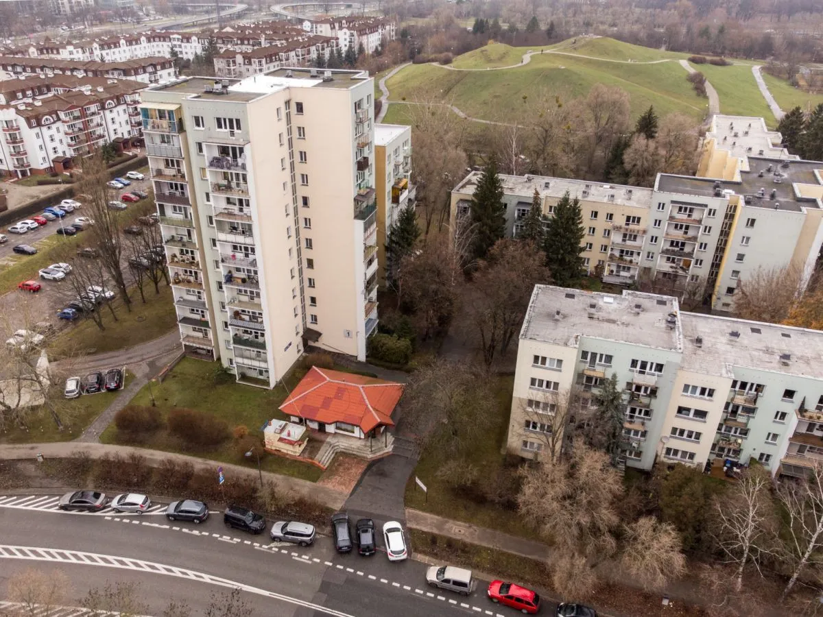 Metro Ursynów- 3 pokoje 