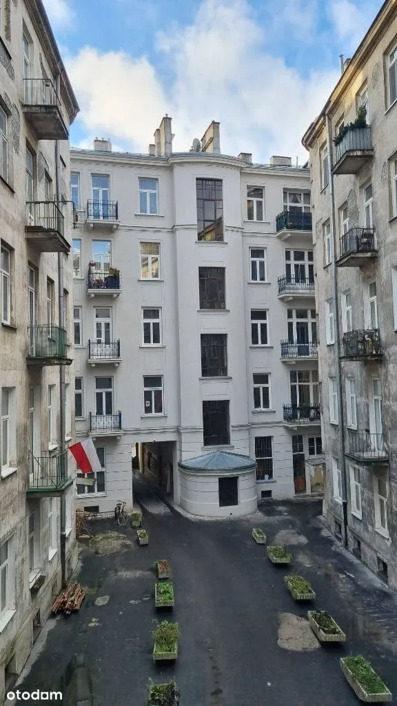 Stara Praga|Targowa46|Zabytek|1913 r.|Balkon|Metro