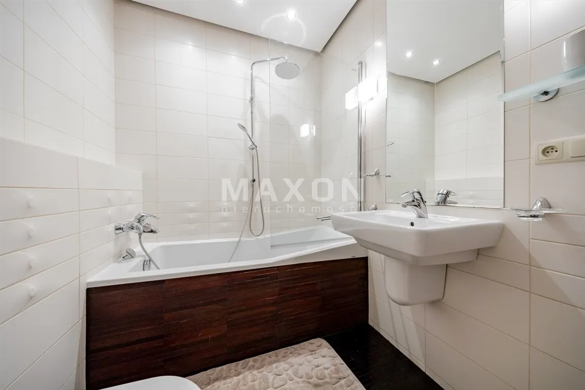 Sprzedam mieszkanie trzypokojowe: Warszawa Wola , ulica ul. Zawiszy, 70 m2, 1499000 pln, 3 pokoje - Domiporta.pl