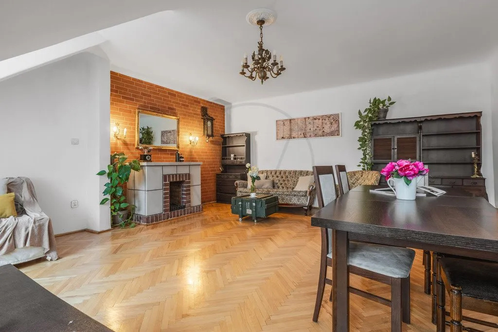 Apartament w kamienicy na Starym Mieście 