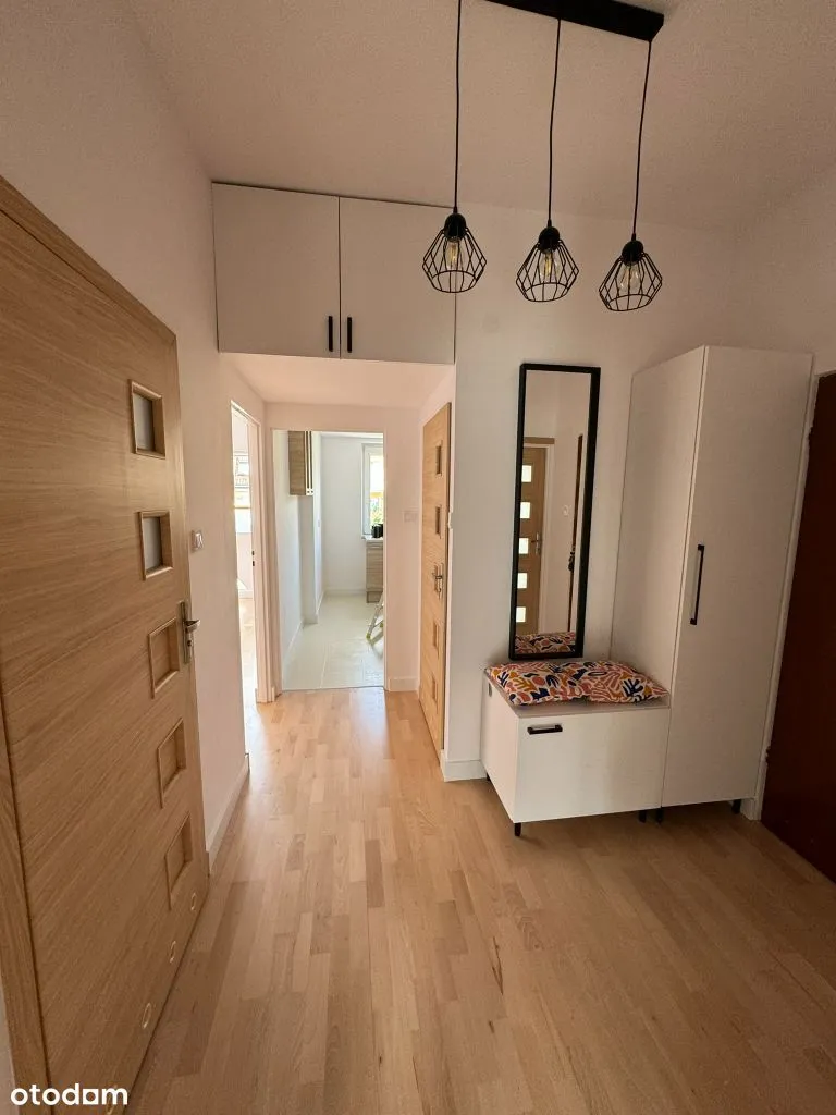 Przestronne mieszkanie 3 p. 60m2, balkon, garaż