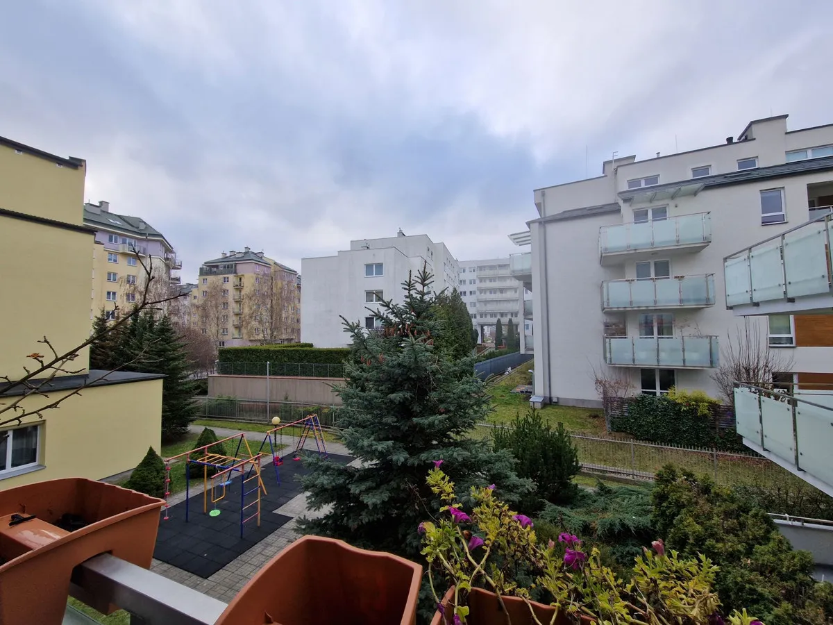 Kabaty ul. Relaksowa, balkon widna kuchnia, balkon 5m2 