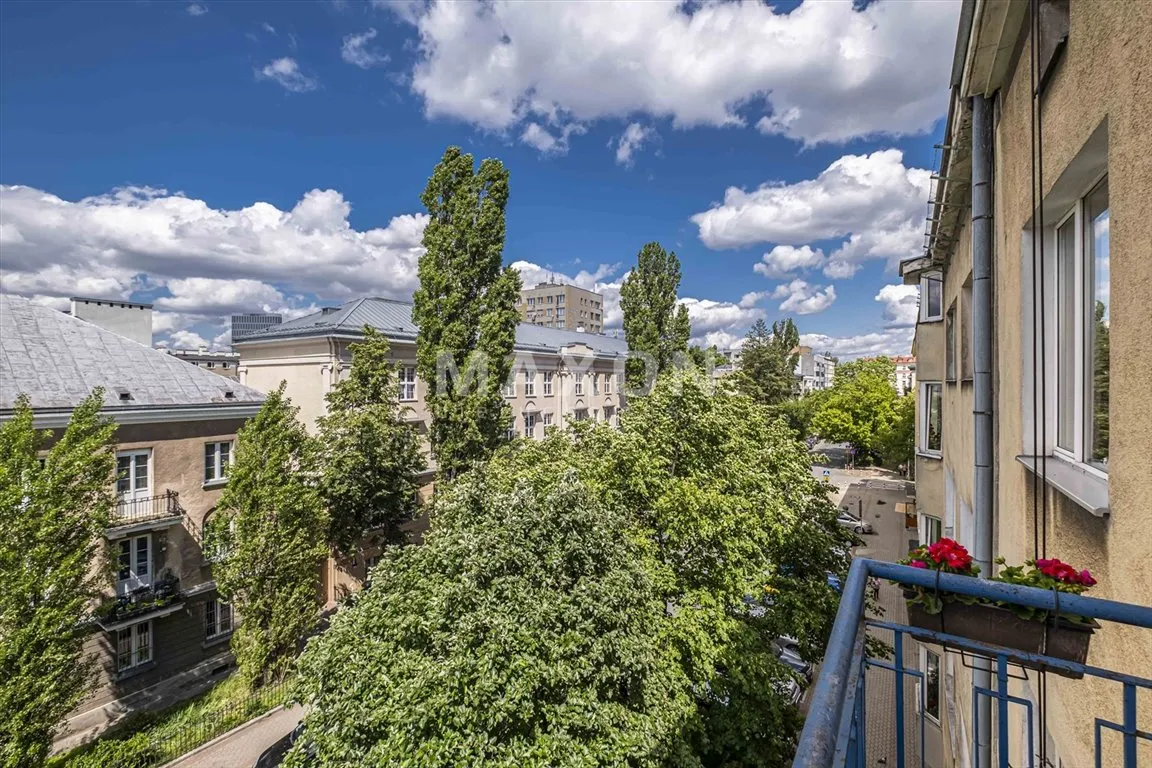 Kamienica - kominek - klimatyczne - ciche - balkon 