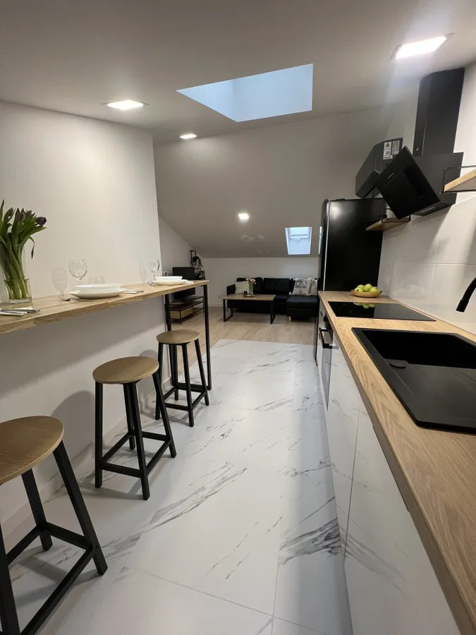 NOWY 3-pokojowy apartament (15min. od centrum). Wykończony z materiałów PREMIUM 