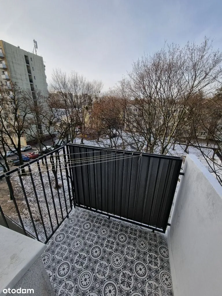 Bezpośrednio 2 pokoje 27.5m2 plus balkon