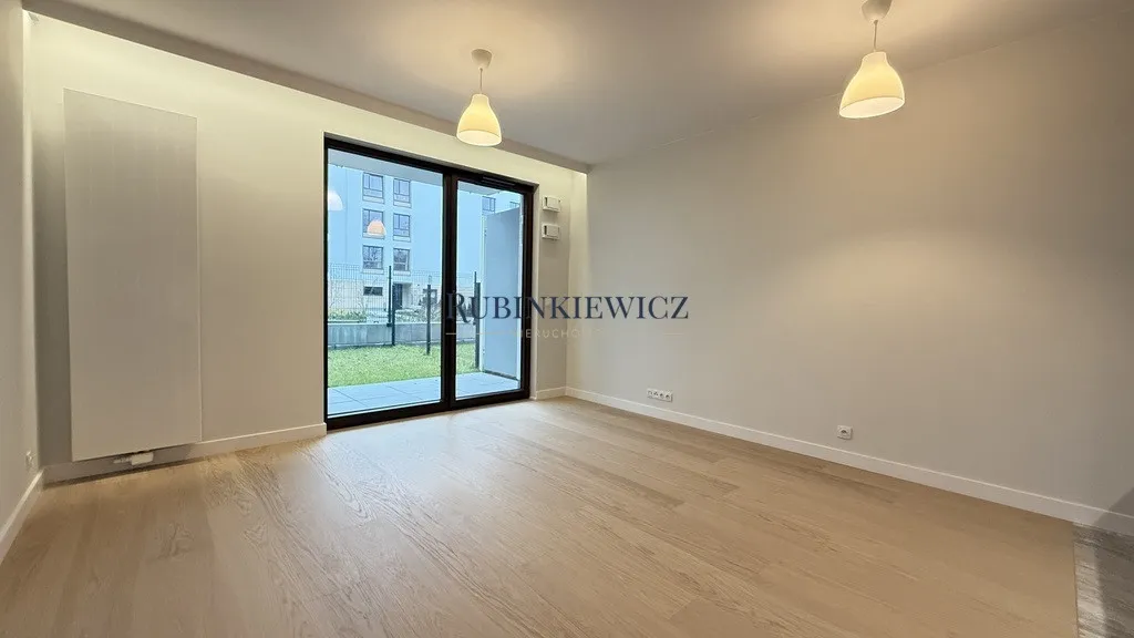 NOWE!!! 2 POKOJE 45 M2 Z OGRÓDKIEM 40 M2 