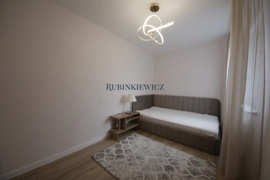 MOKOTÓW Apartament 4 pokoje ul. Modzelewskiego 