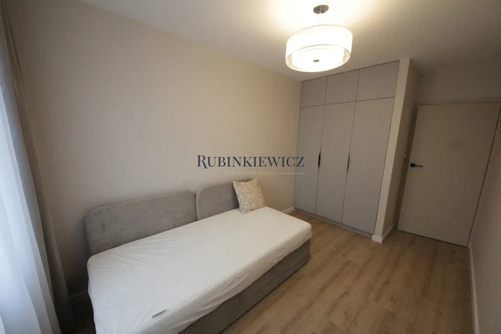 MOKOTÓW Apartament 4 pokoje ul. Modzelewskiego 