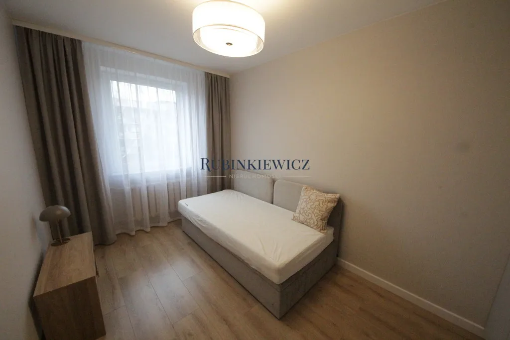 MOKOTÓW Apartament 4 pokoje ul. Modzelewskiego 