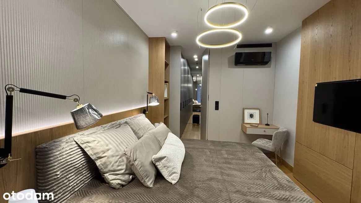 Całkowicie Nowy Luksusowy Apartament w Fort Cze