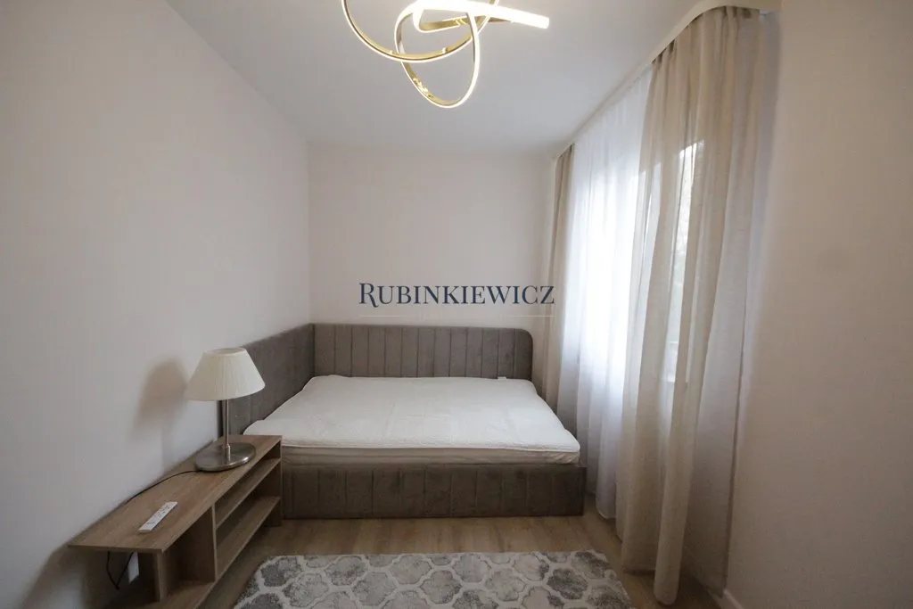 MOKOTÓW Apartament 4 pokoje ul. Modzelewskiego 