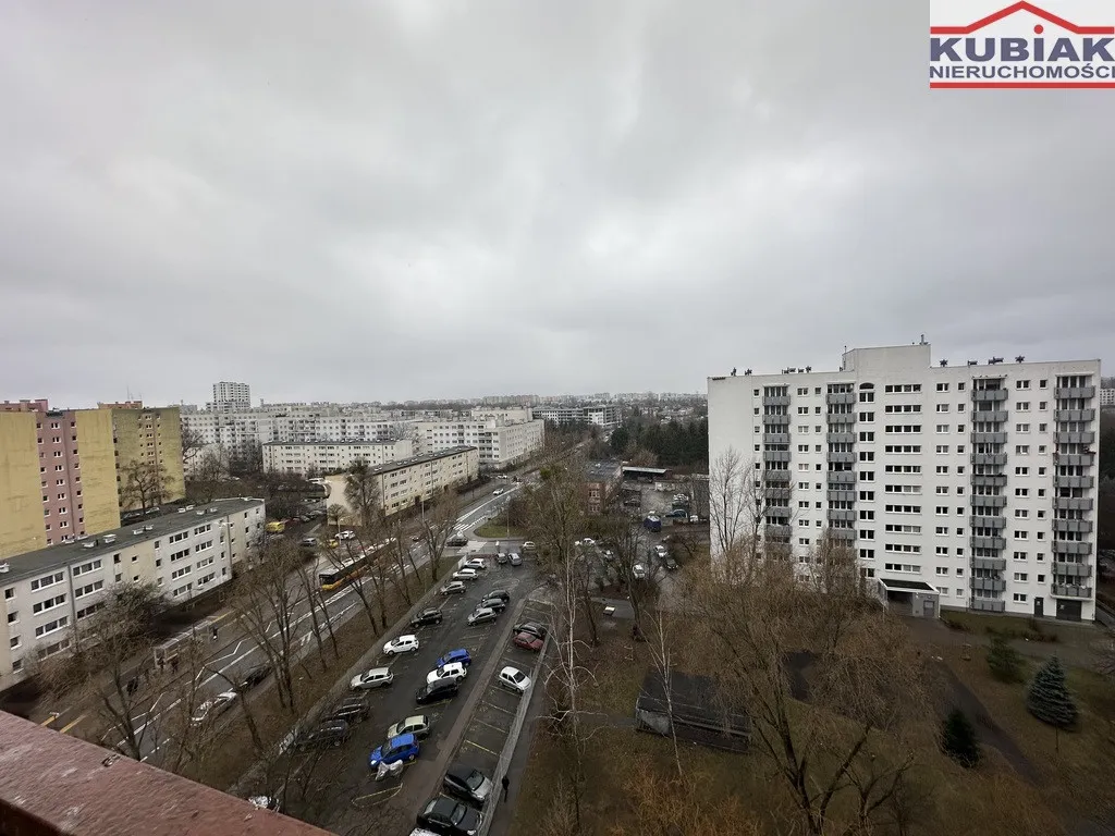 Ul. Jana Olbrachta, 50m2, trzy pokoje 