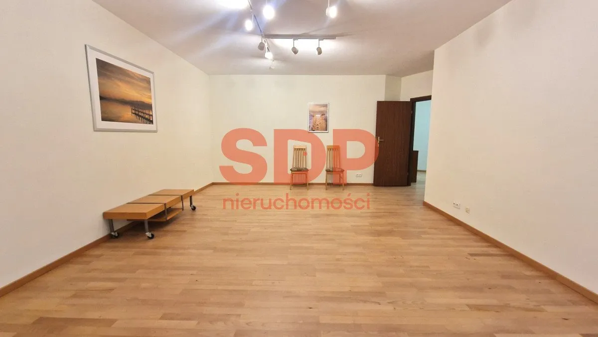 Przestronne, ciche mieszkanie 105m2 w Centrum 