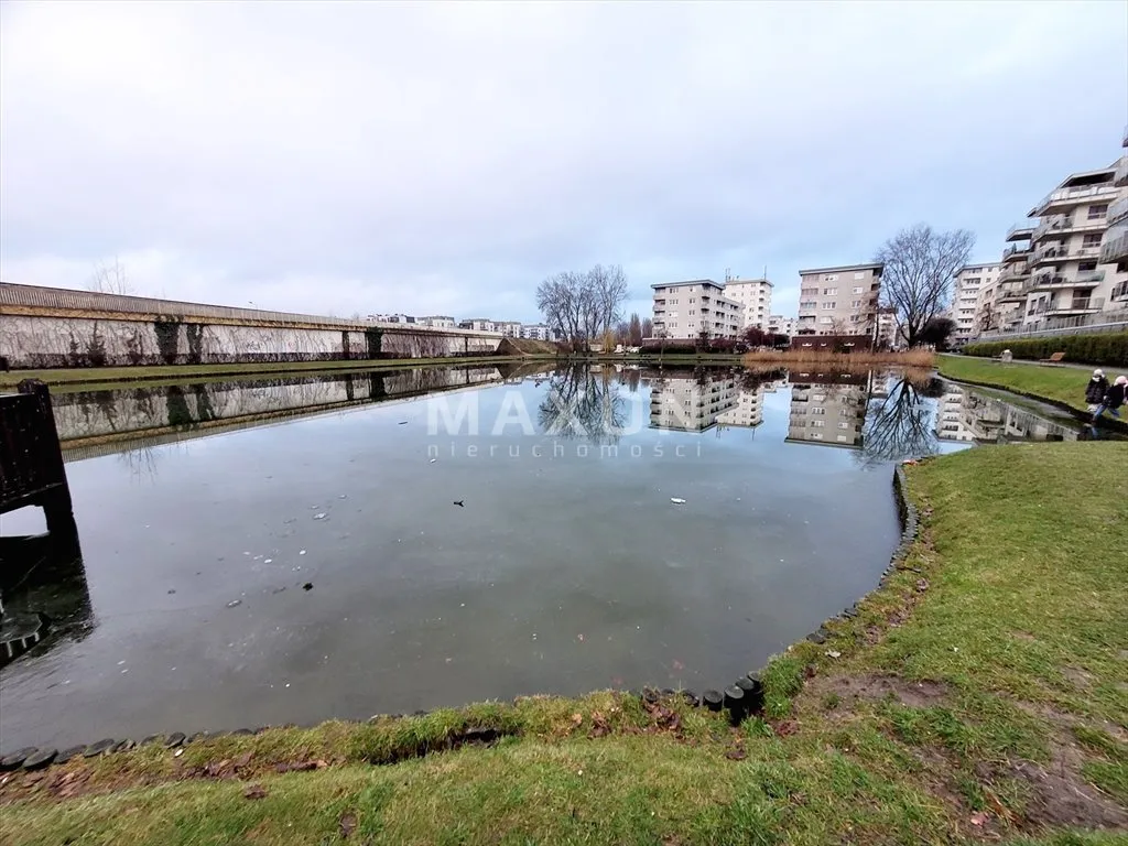 jasne ciche 2 pokoje nad stawem 