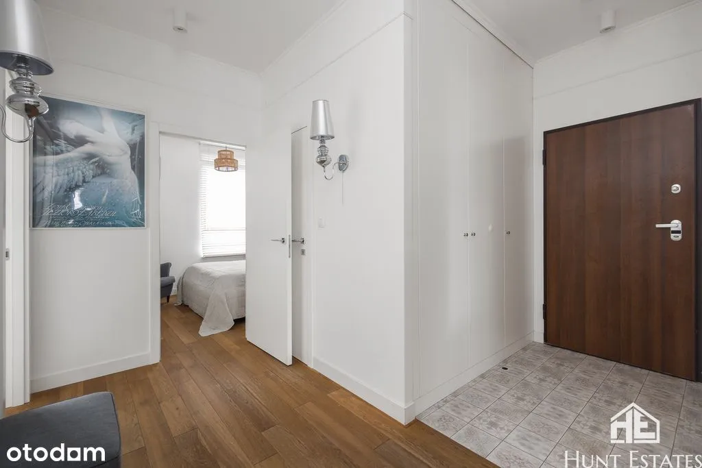 Apartament na ostatnim piętrze, Żoliborz 