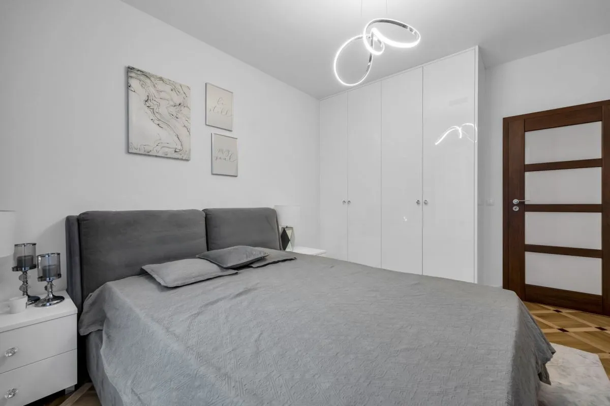 Apartament 3 pokojowy przy Elektrowni Powiśle 