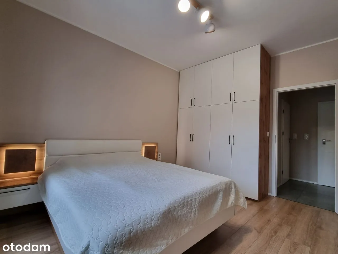 Bezpośrednio 77m² z ogródkiem w miasteczku Wilanów