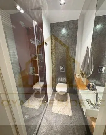 Stylowy apartament z loggią- w centrum