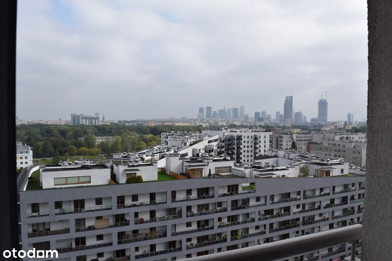 Mieszkanie z panoramicznym widokiem w Wola Tower