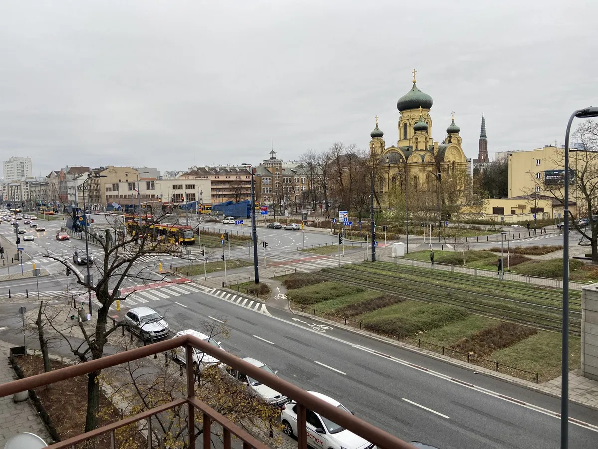 Wynajmę 2-pokojowe mieszkanie z balkonem 