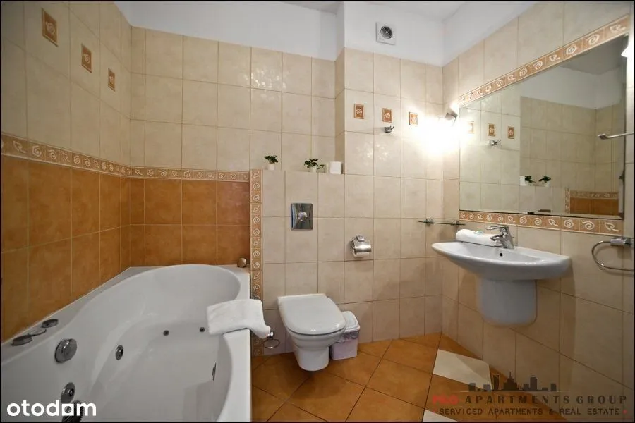 Apartament z trzema sypialniami na Żoliborzu