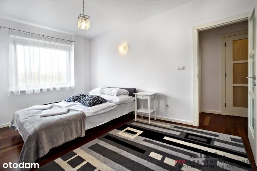 Apartament z trzema sypialniami na Żoliborzu