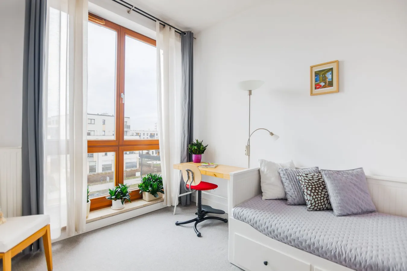 Komfortowy apartament w Miasteczku Wilanów. Duży taras, 3 miejsca parkingowe 