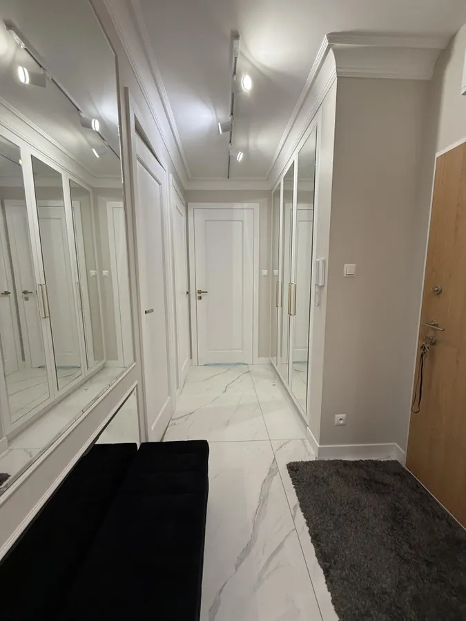 Nowy apartament z ogródkiem 