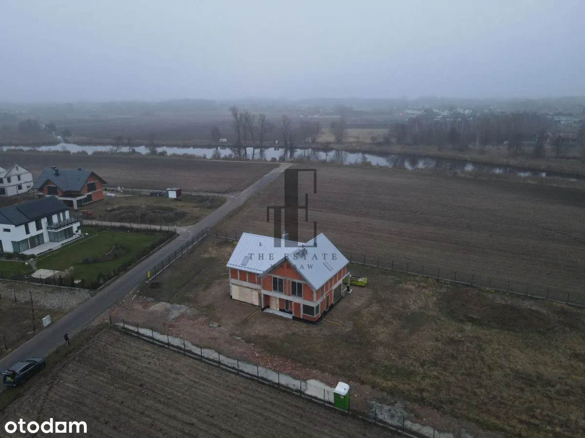 221 M2 Powierzchni/ 6 Pokoi/ Działka 1500 M2
