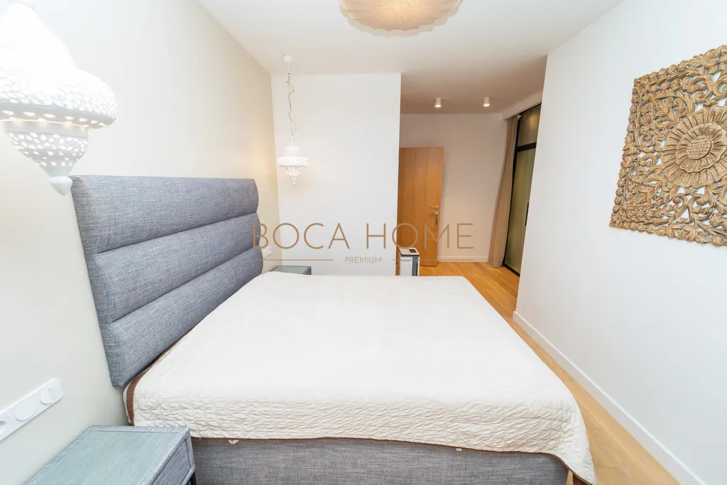 Apartament z widokiem na panoramę Warszawy, 104 m2 