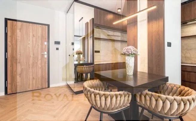 Komfortowy Apartament –7 minut do Centrum Warszawy 