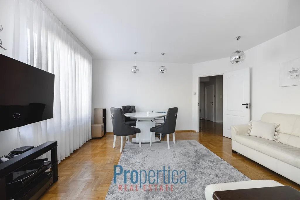 Apartament 4 pokoje na granicy Woli i Śródmieścia 