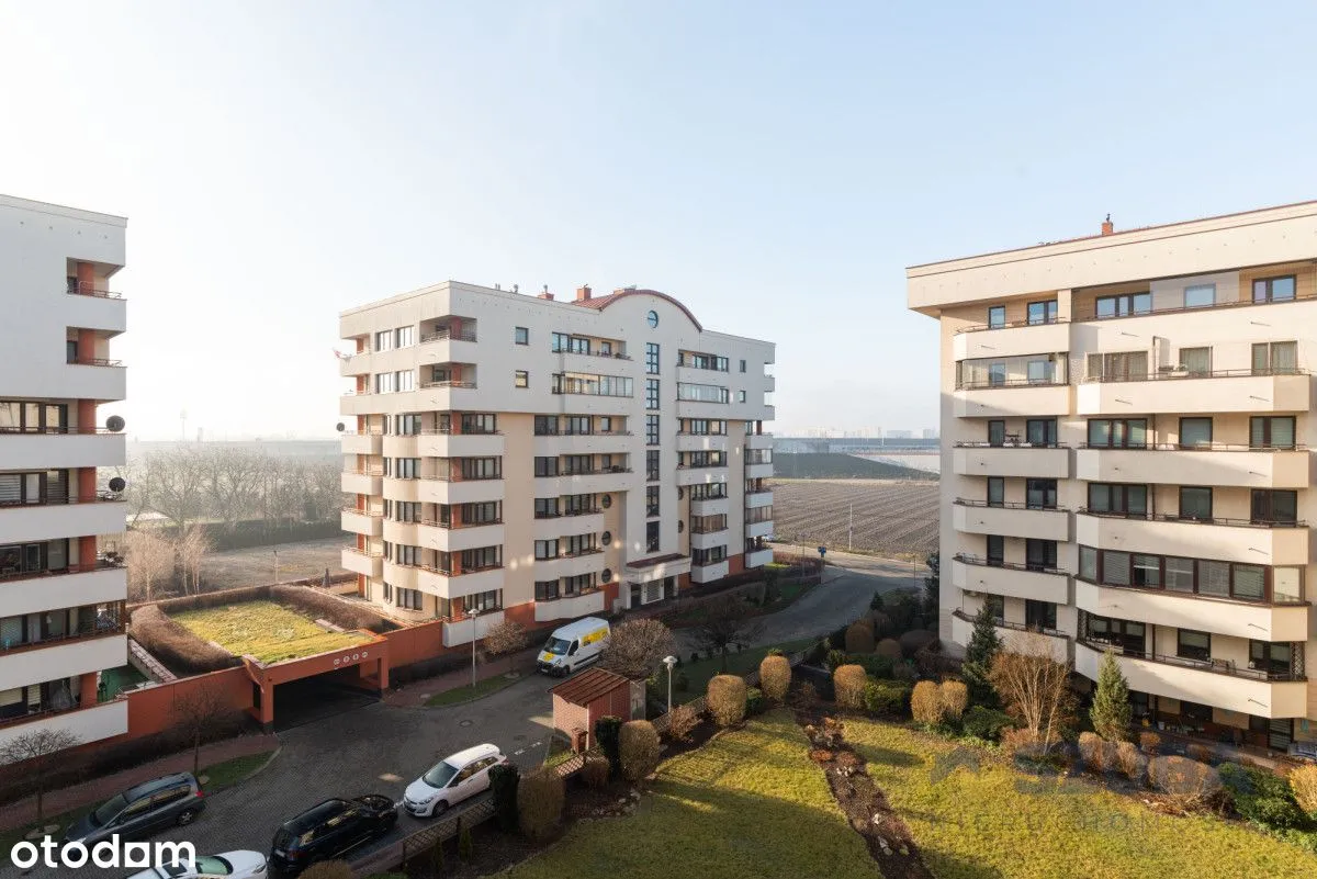 Trzy Pokoje I Balkon I Nowa Kuchnia I Klimatyzacja 