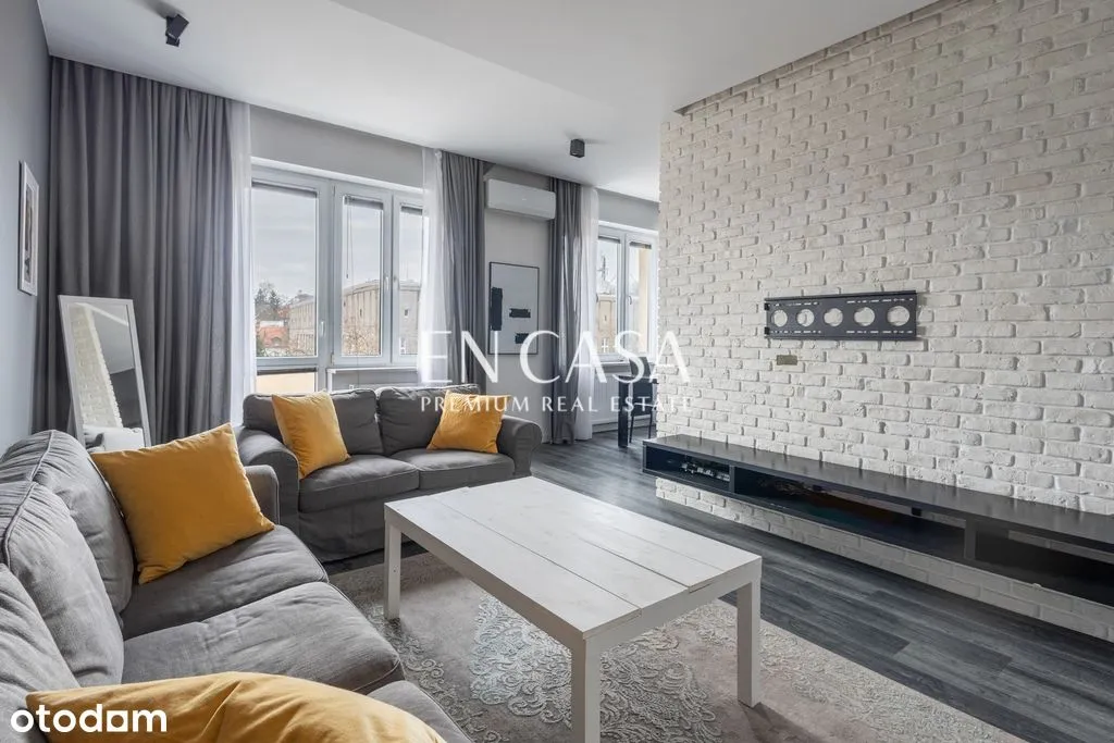 Rozbrat 20 | Dwustronne mieszkanie | balkon